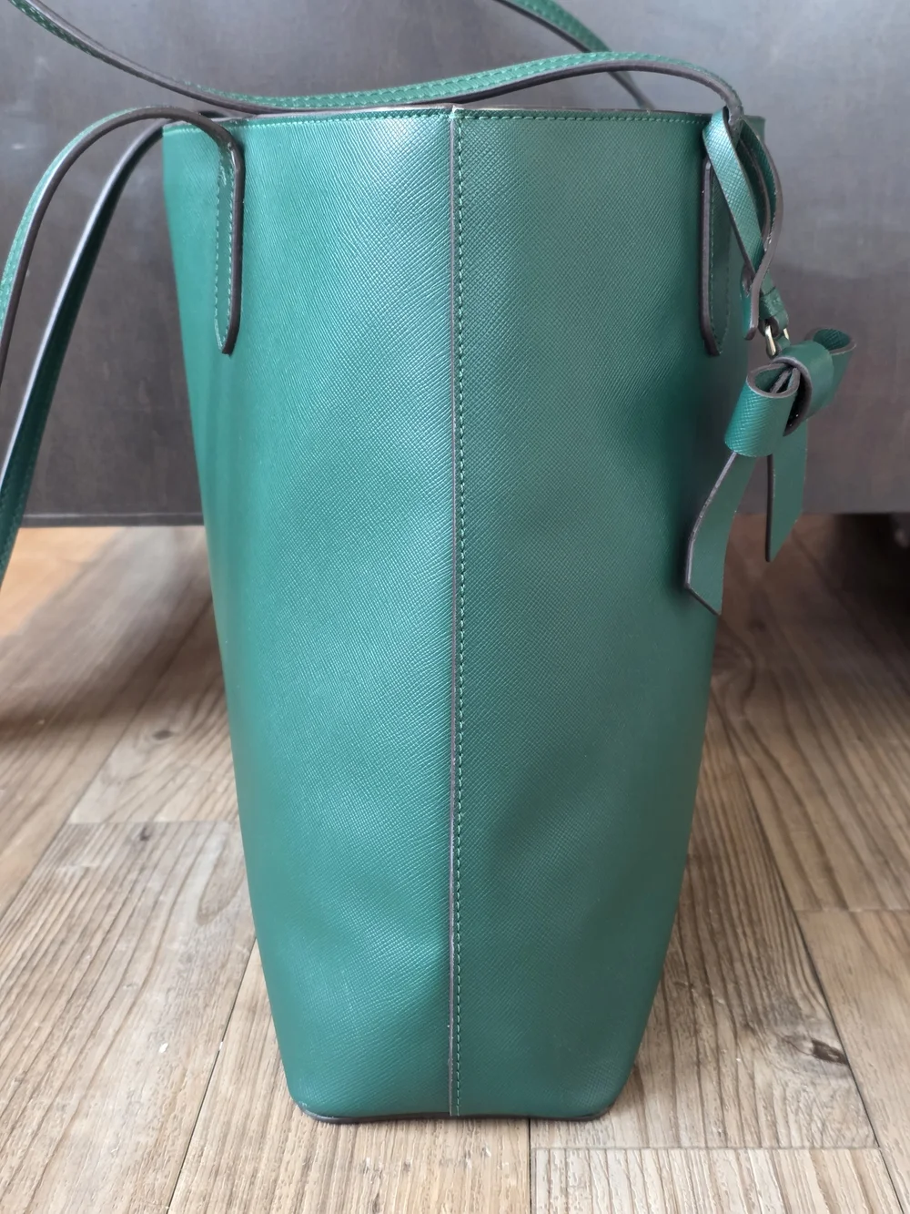 kate spade Deep Jade/Emerald Green Saffiano Leather Tote with Bow Charm
